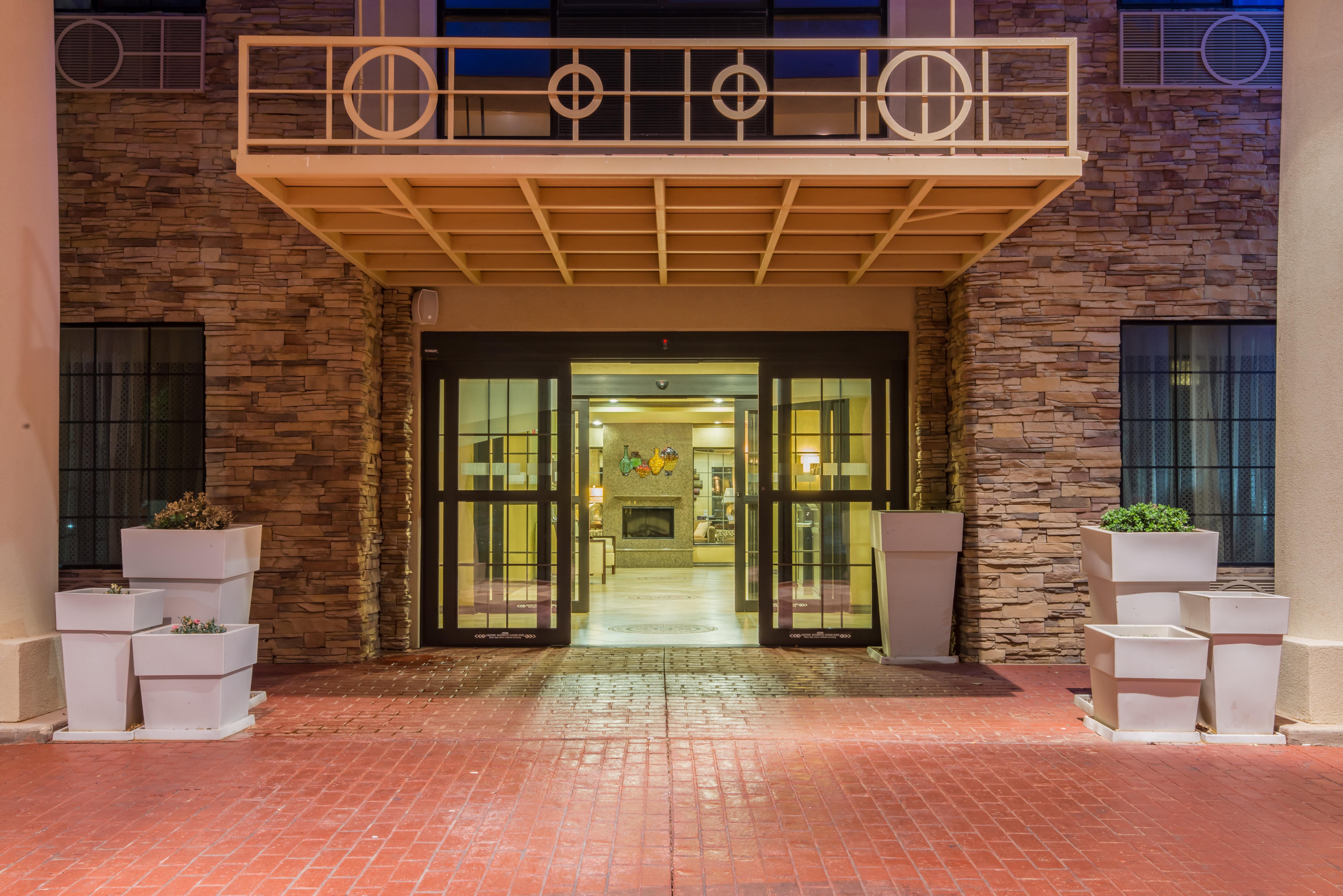 Holiday Inn Express & Suites Clovis By Ihg Exterior foto